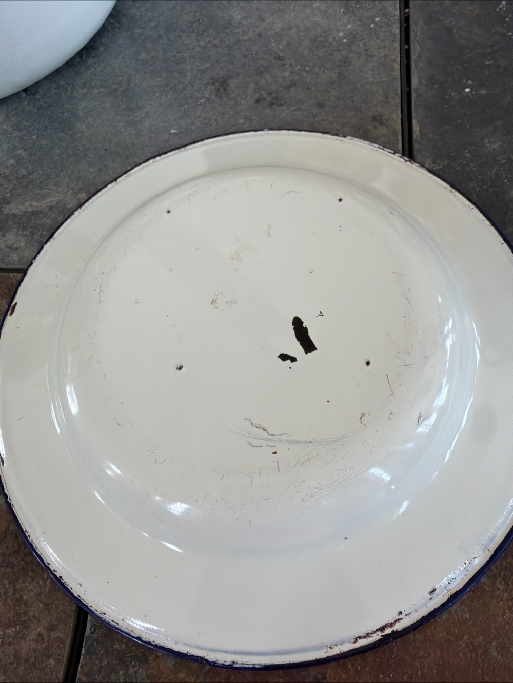 Vintage Cherry Enamel Casserole Dish with Lid - plus double boiler, plate & cup - Picture 10 of 12